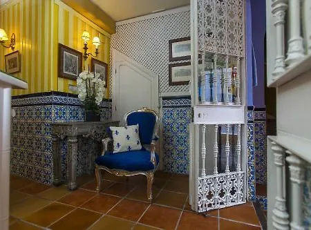 Hotel Puerta De Aduares 2*
