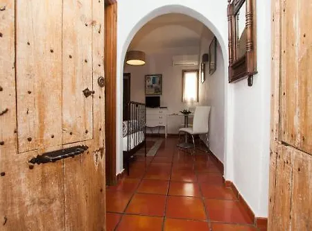 Aparthotel Puerta De Aduares 2*